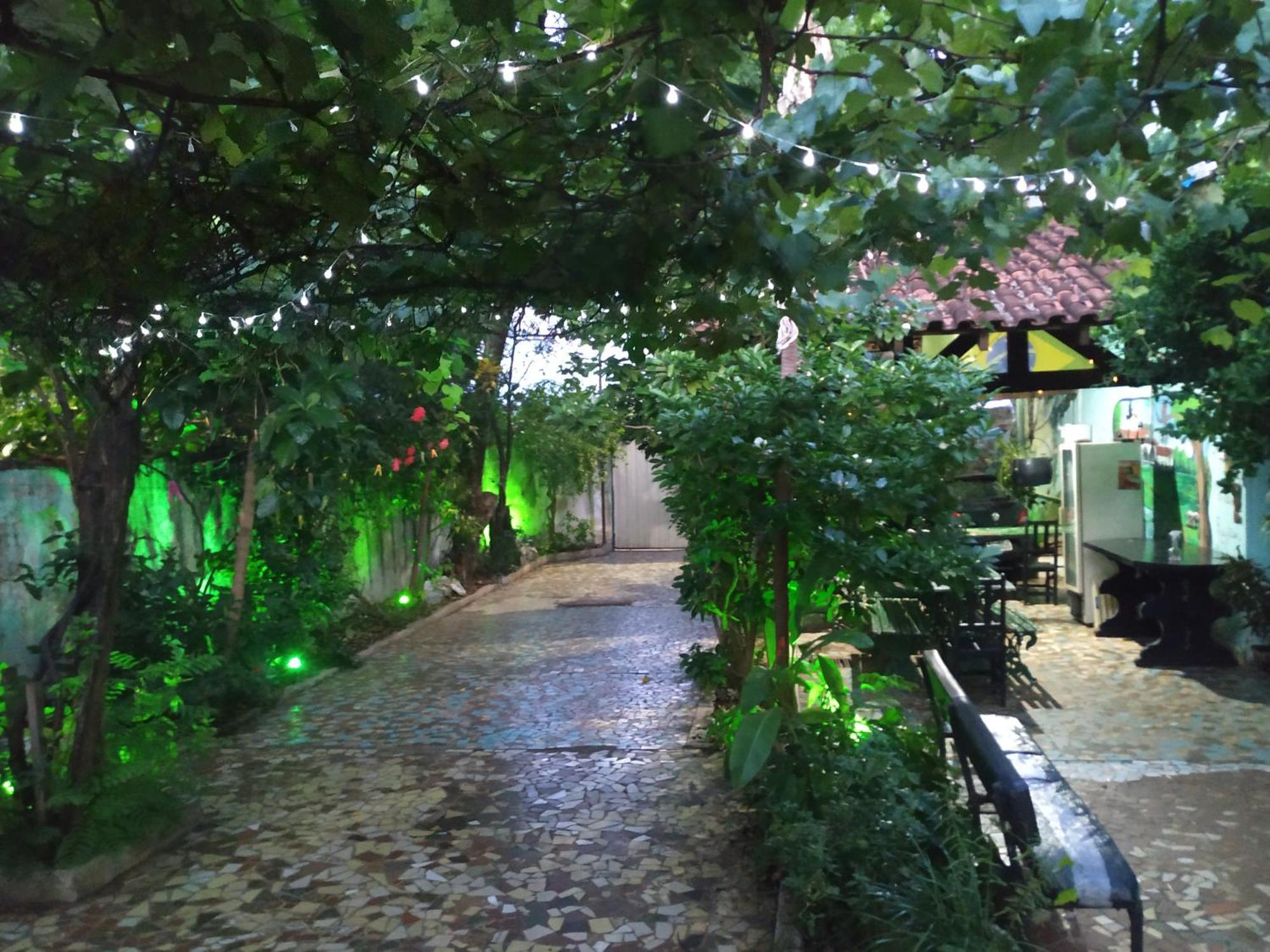 Pousada 4 Cantos Corumba Exterior photo